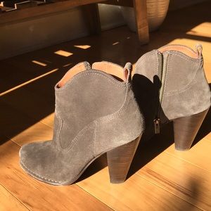 Frye gray suede boots size 8
